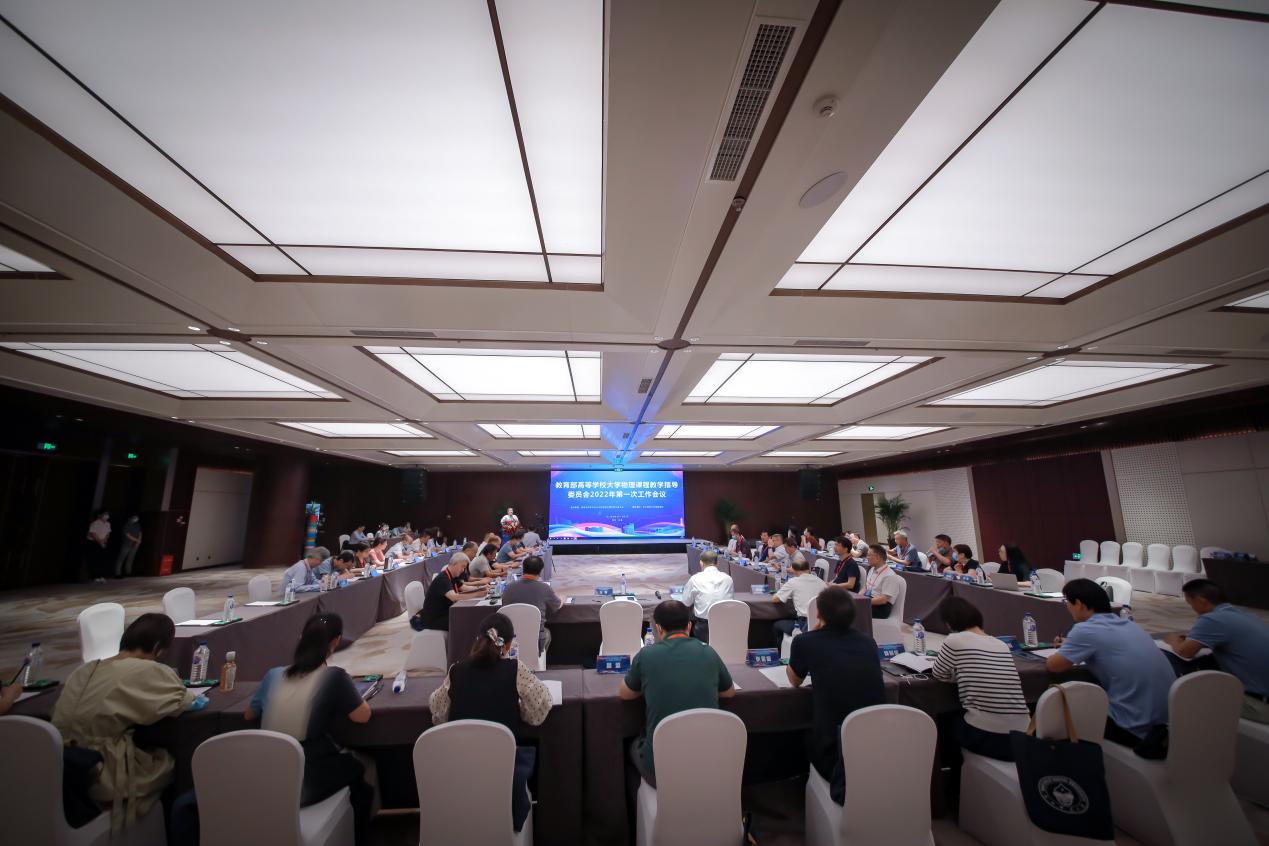 078618e40fac9d03af82576cbaf663b