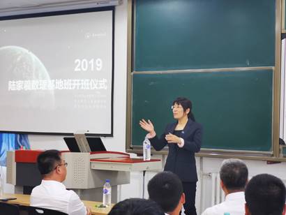 5CD4A08A164D1536EFEECA11B0EBC9B3